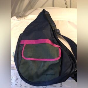 Johnson & Johnson Lifescan Large Sling Bag - 908 $35 or $30 w/offer